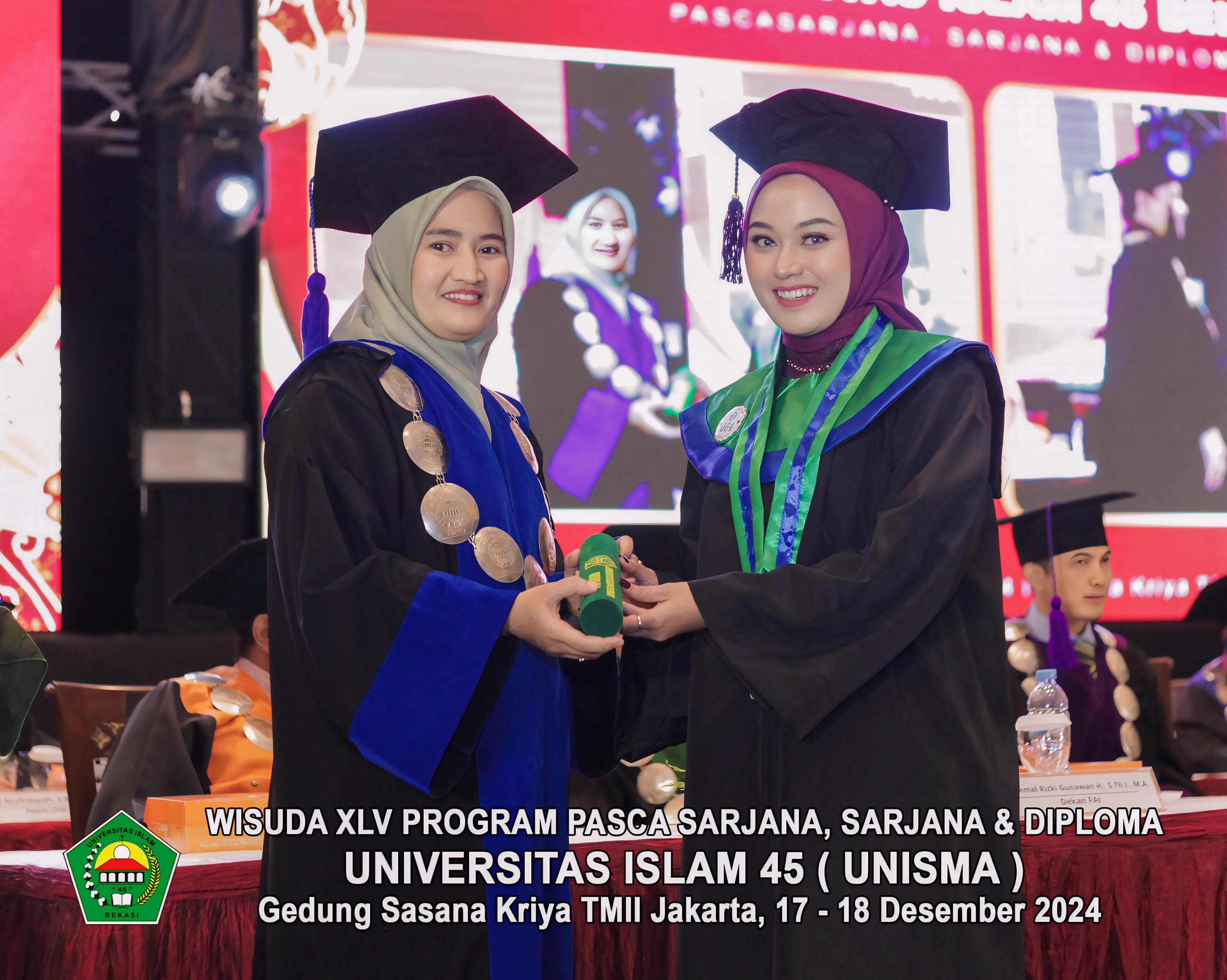 Foto Wisuda 5